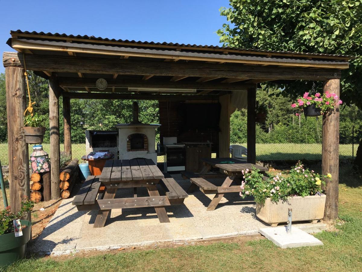 Chambres D'Hotes Des Bauges Route 26 57 La Motte-en-Beauges Esterno foto